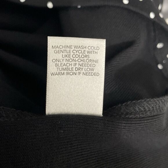 CJ Banks Women’s 1X Black White Polka Dot Long Sleeve Top NWT - Picture 4 of 11